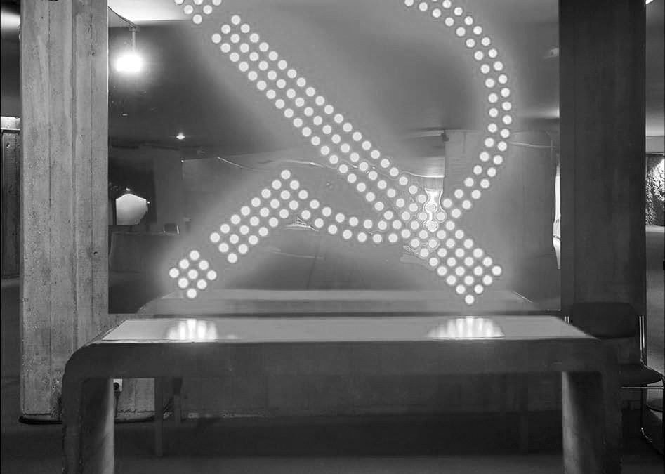 ANTE EL DESTELLO DEL PORVENIR / RAQS MEDIA COLLECTIVE
